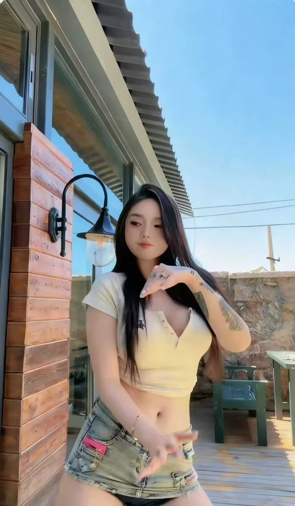 《Meena 成美男》-资源截图